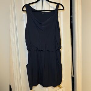 Theory - Silk Osteen Draped Dress Side Pockets Sleeveless Navy Blue in Size 12